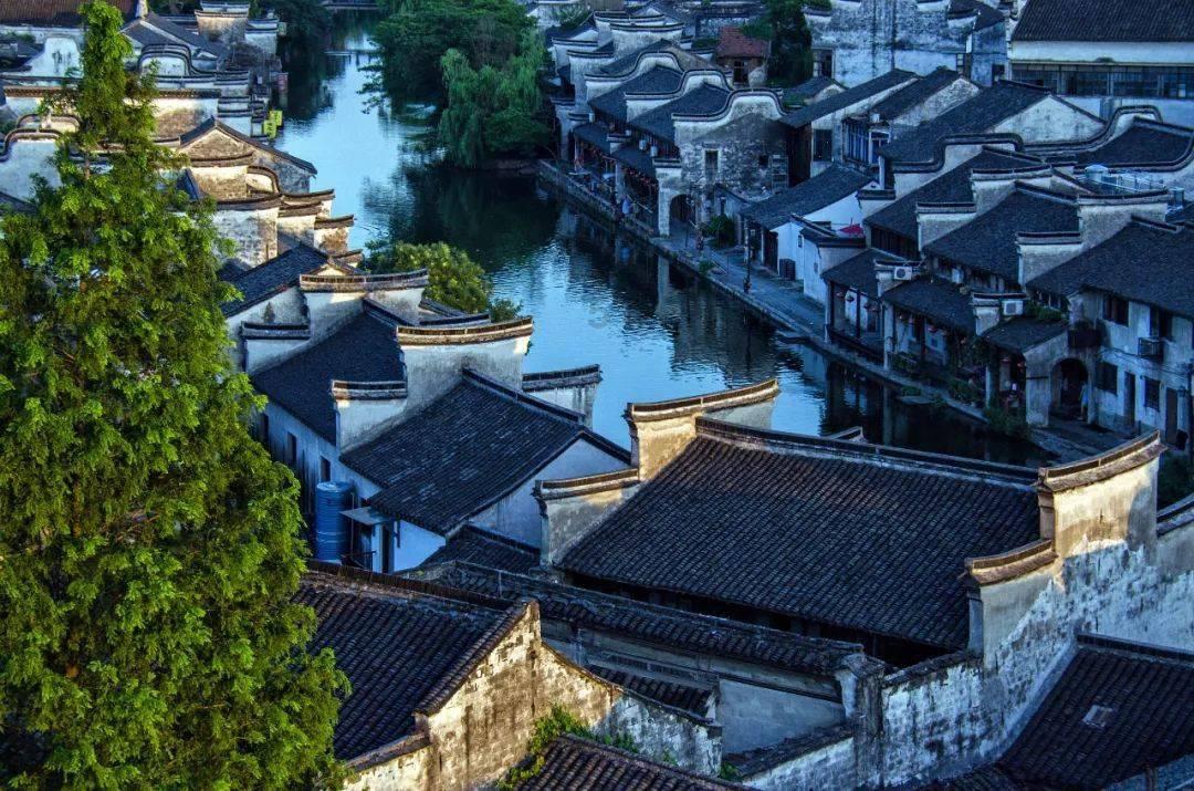 俄罗斯投资者持有的美国国债减少到2800万美元
